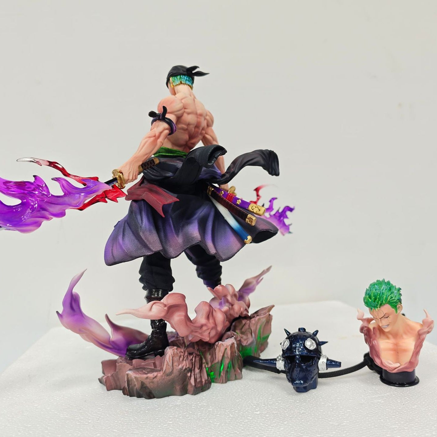 LY Mountain Hell Zoro One Piece Anime Figure Desktop Decoration Statue