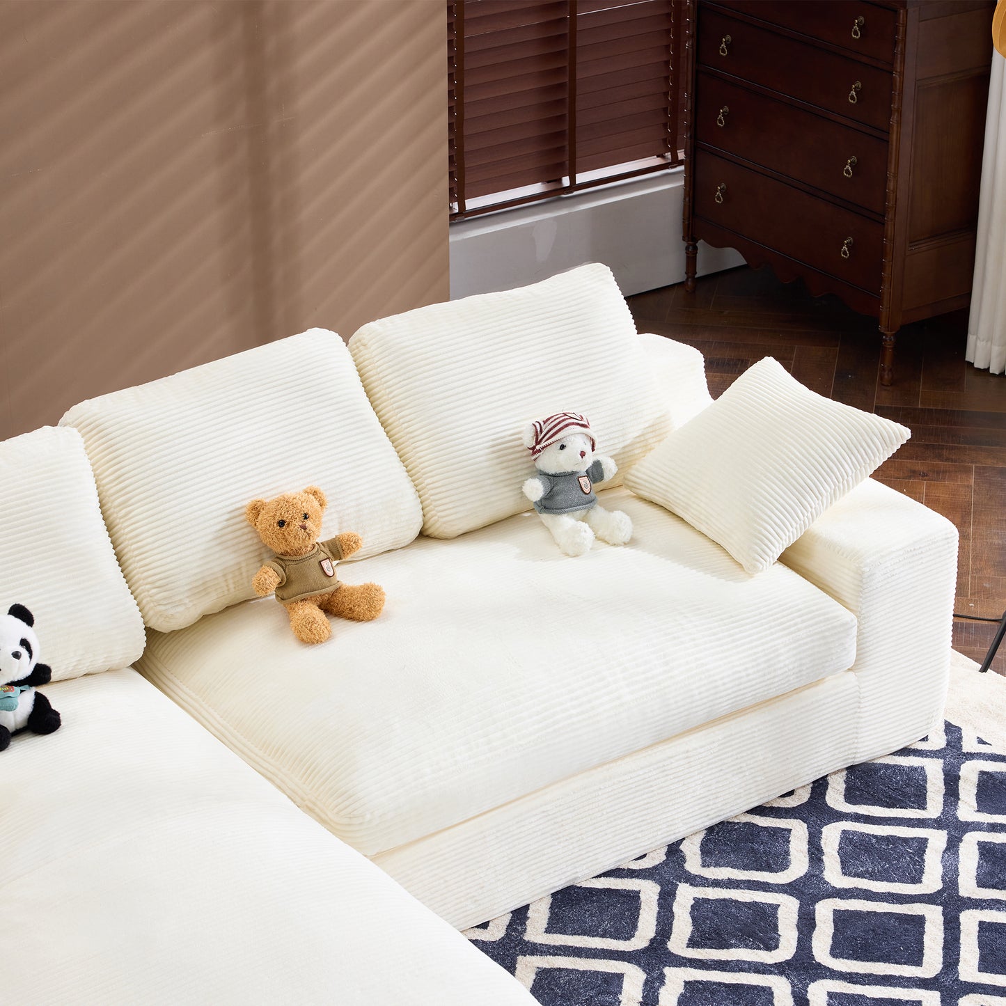 White corduroy compressed sofa. It has a soft and skin-friendly sitting feel, adding a healing atmosphere to the warm living room. It comes with 3 back cushions and 2 throw pillows. image 12