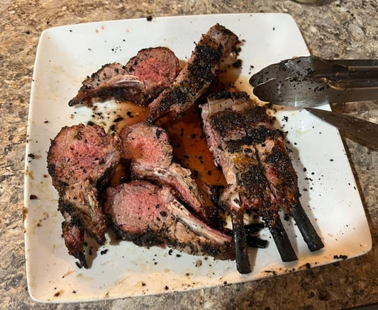 📢 How to Smoke and Reverse Sear a Whole Rack of Lamb – Grilling Tips for Perfect Flavor and Presentation