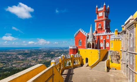 Explore Portugal in 2025 – 10 Exciting Reasons to Visit: Culture, Adventure & Culinary Delights
