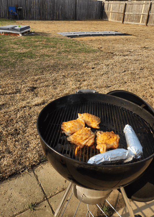📢 Grilling Tips for Summer – Master the Art of Outdoor Cooking with Tools, Marinades & Guest Experiences