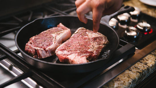 4 Foods That Can Damage Your Cast-Iron Pan – Avoid These to Preserve Seasoning & Flavor