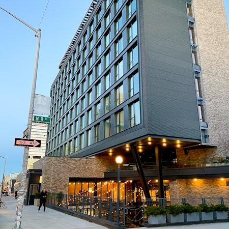 Best Things to Do in Williamsburg, Brooklyn – Food, Art, Shopping & Local Vibes