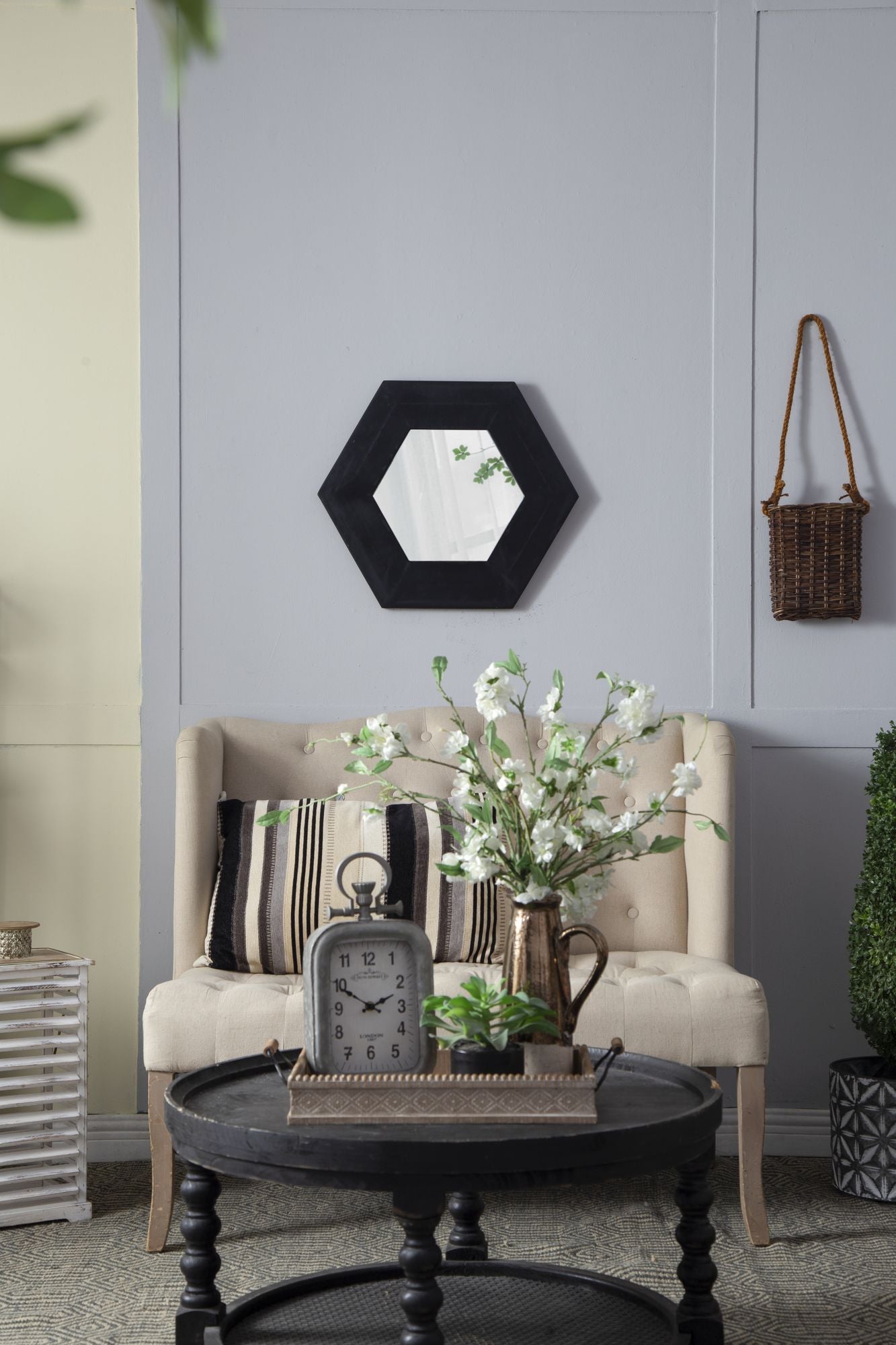 18.5" x 18.5" Hexagon Mirror with Solid Wood Frame, Wall Decor for Living Room Bathroom Hallway, Black image 8