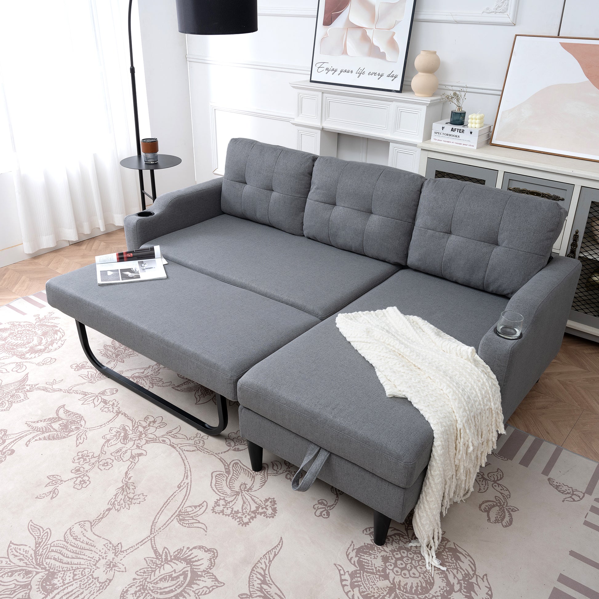 Sofa image 3