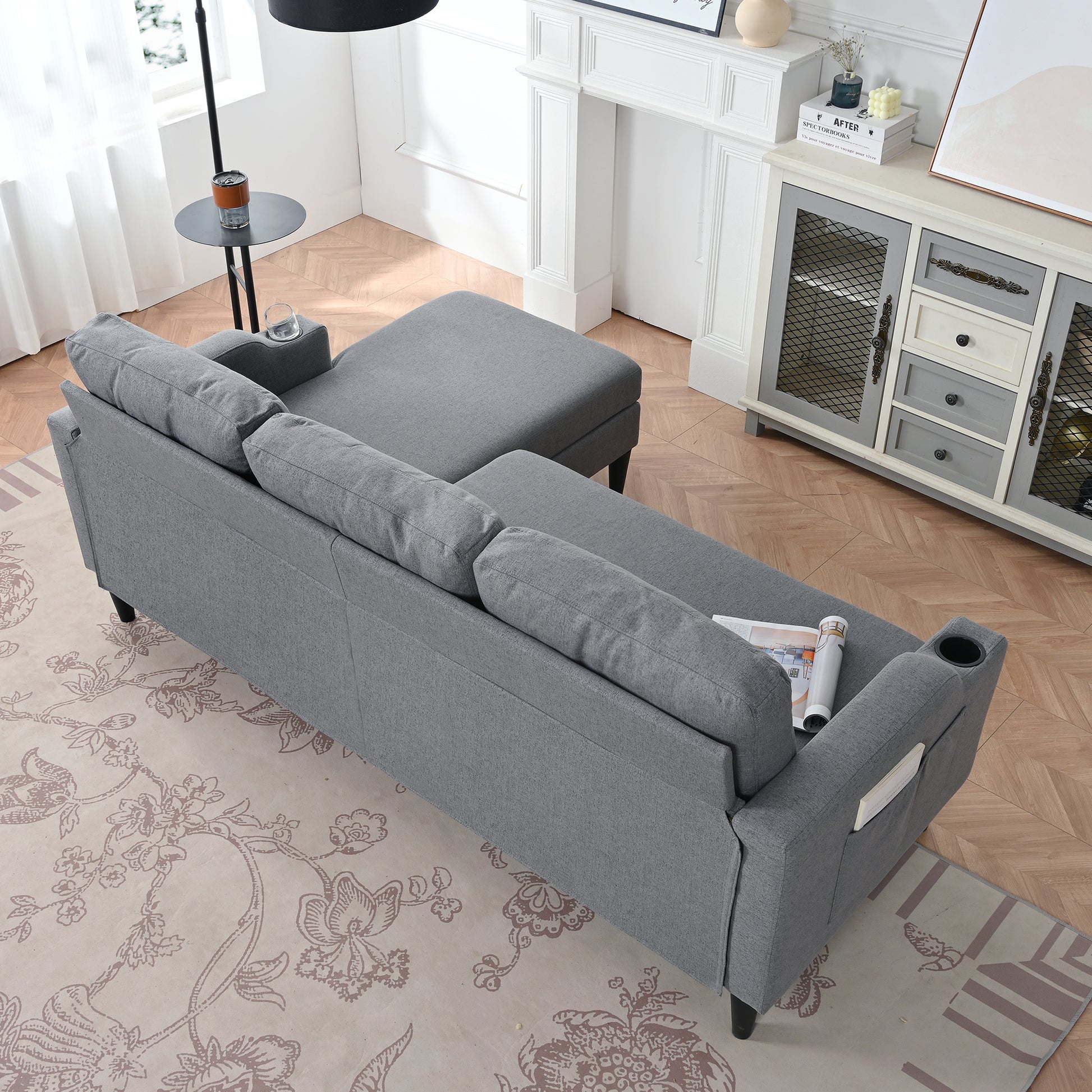 Sofa image 6