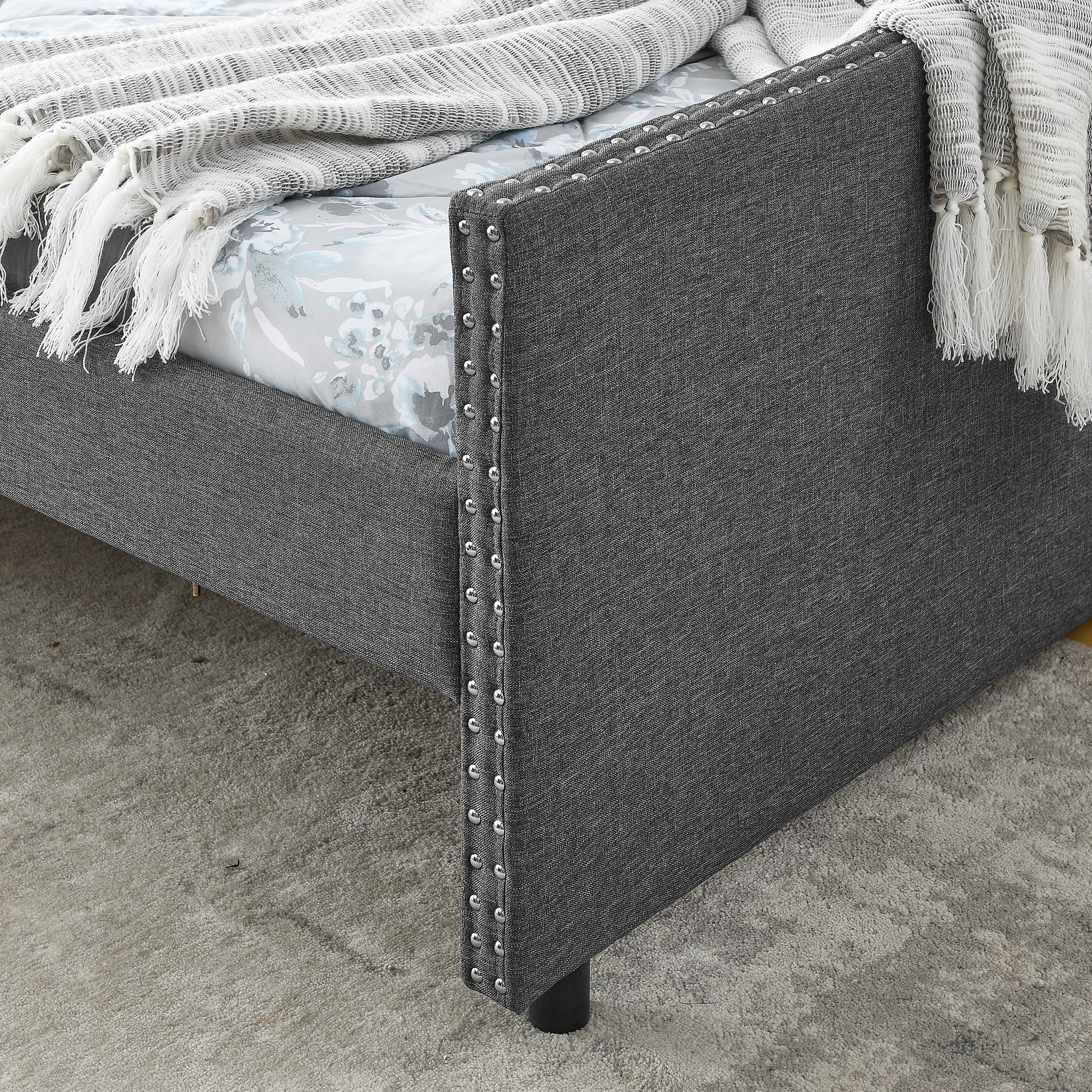 Queen Size Daybed with Drawers Upholstered Tufted Sofa Bed,with Button on Back and Copper Nail on Waved Shape Arms(84.5"x63.5"x26.5") (OLD SKU: W1413S00034) image 8