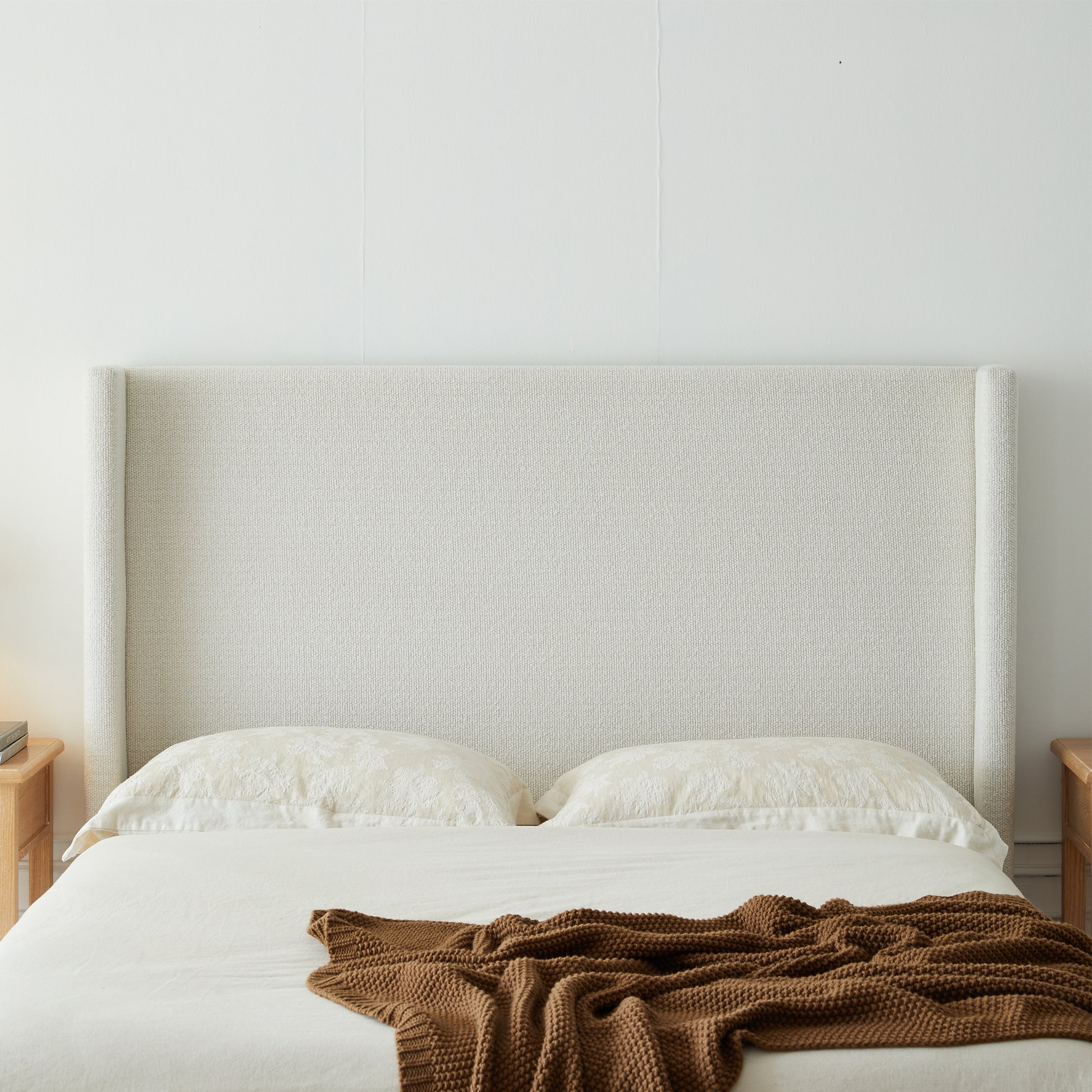 Hosford Upholstered Wingback Bed / Upholstered Wood Base Platform Bed / 52.5" High Headboard / Minimalist / Rusticity / No Box Spring Needed / King / Cream White Boucle / No Noise image 4