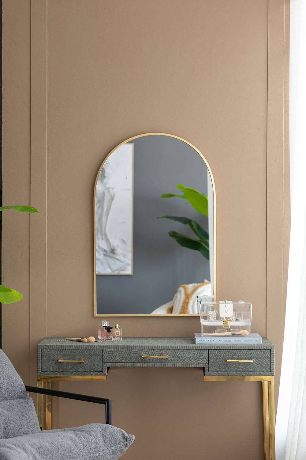 24" x 36" Arched Accent Mirror with Gold Metal Frame for Bathroom, Bedroom, Entryway Wall image 2