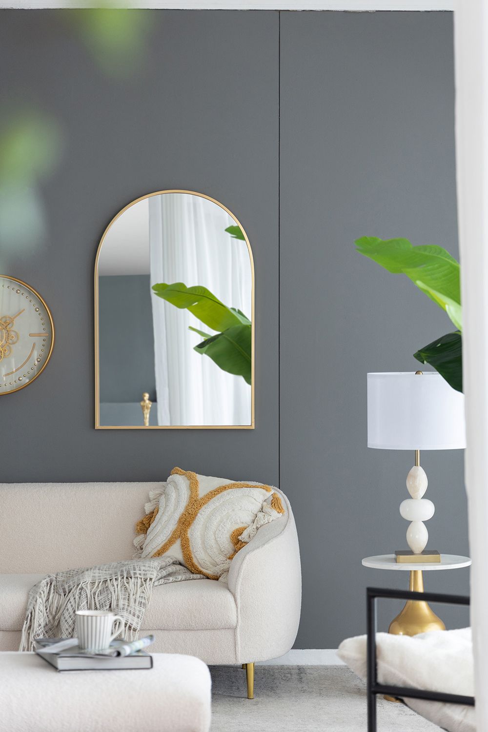 24" x 36" Arched Accent Mirror with Gold Metal Frame for Bathroom, Bedroom, Entryway Wall image 6
