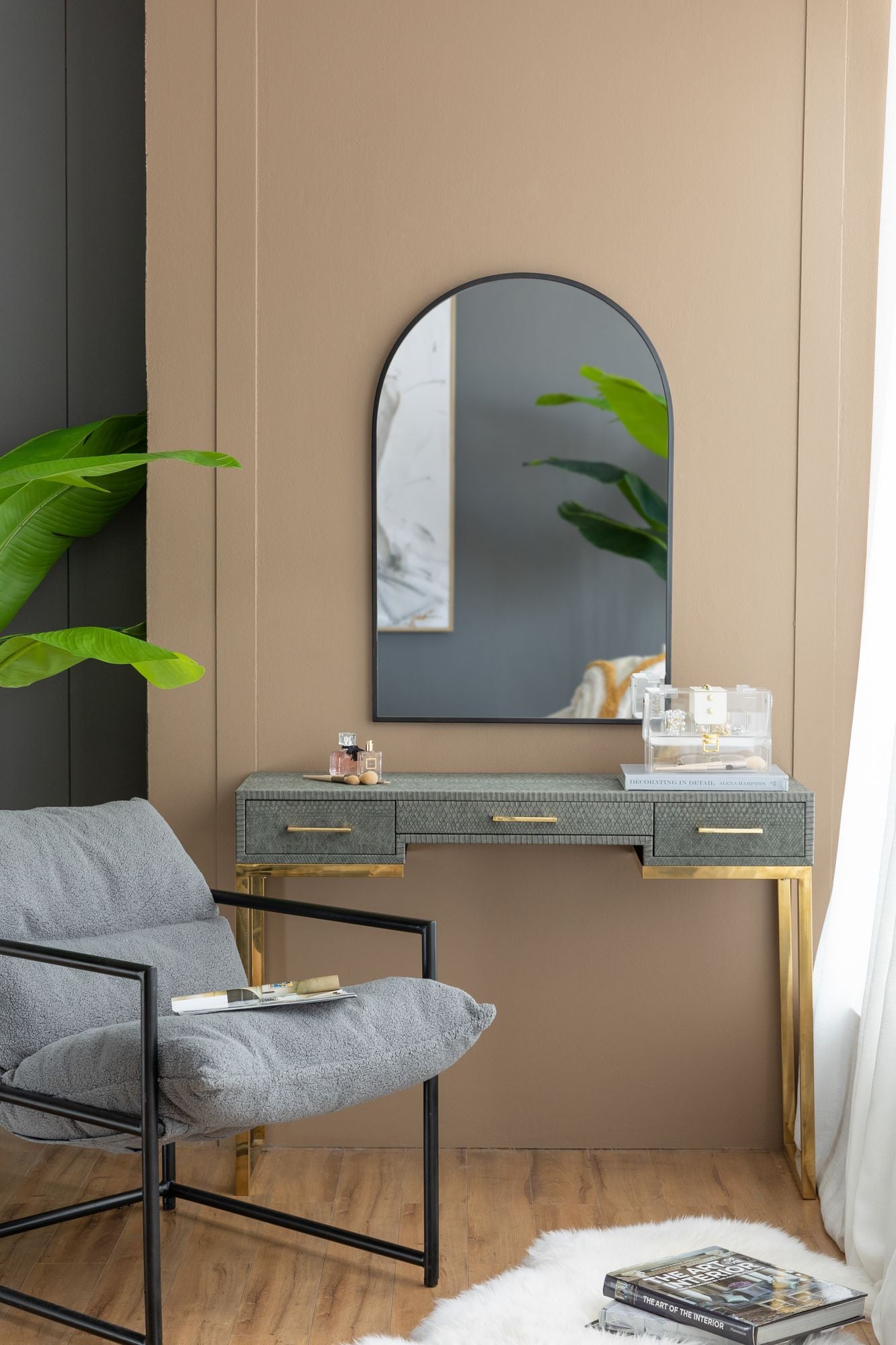 24" x 36" Black Arched Mirror with Metal Frame, Wall Mirror for Living Room Bedroom Entryway image 2