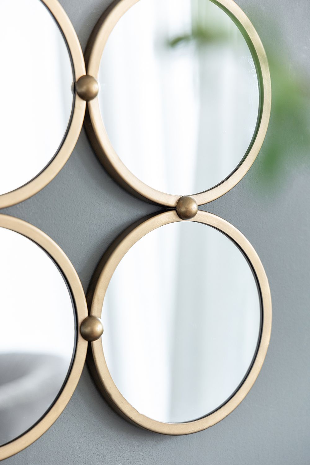 Contemporary decorative mirror minimalist style side profile