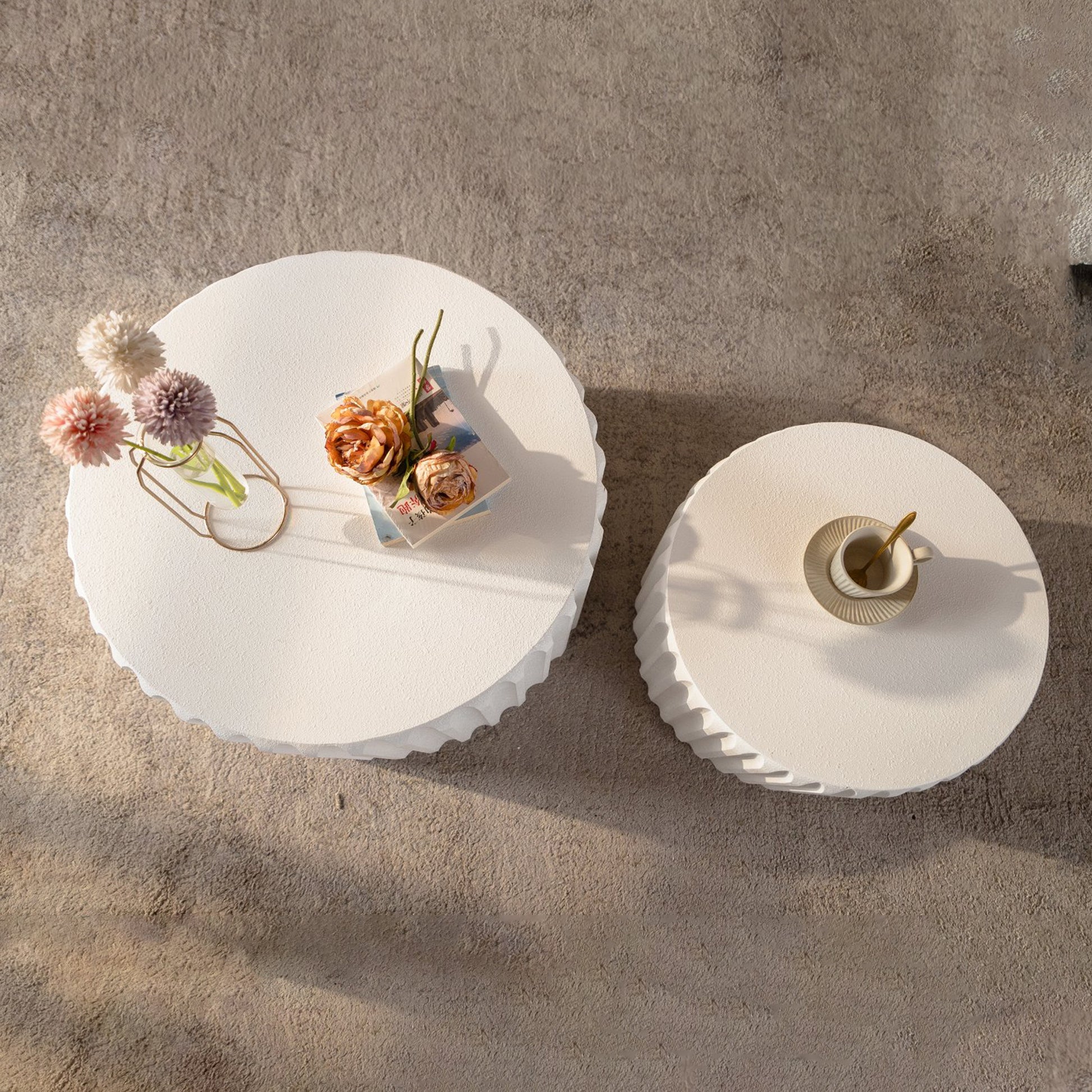 White Scalloped Round Coffee Table Set: Nesting Design, Elegant Curved-Edge Shape for Cozy Living Room Styling image 2
