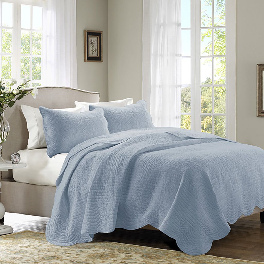 3 Piece Reversible Scalloped Edge Quilt Set Blue King/Cal King image 6