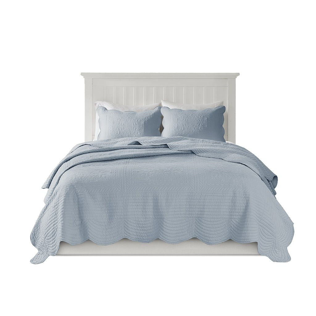 3 Piece Reversible Scalloped Edge Quilt Set Blue King/Cal King image 2