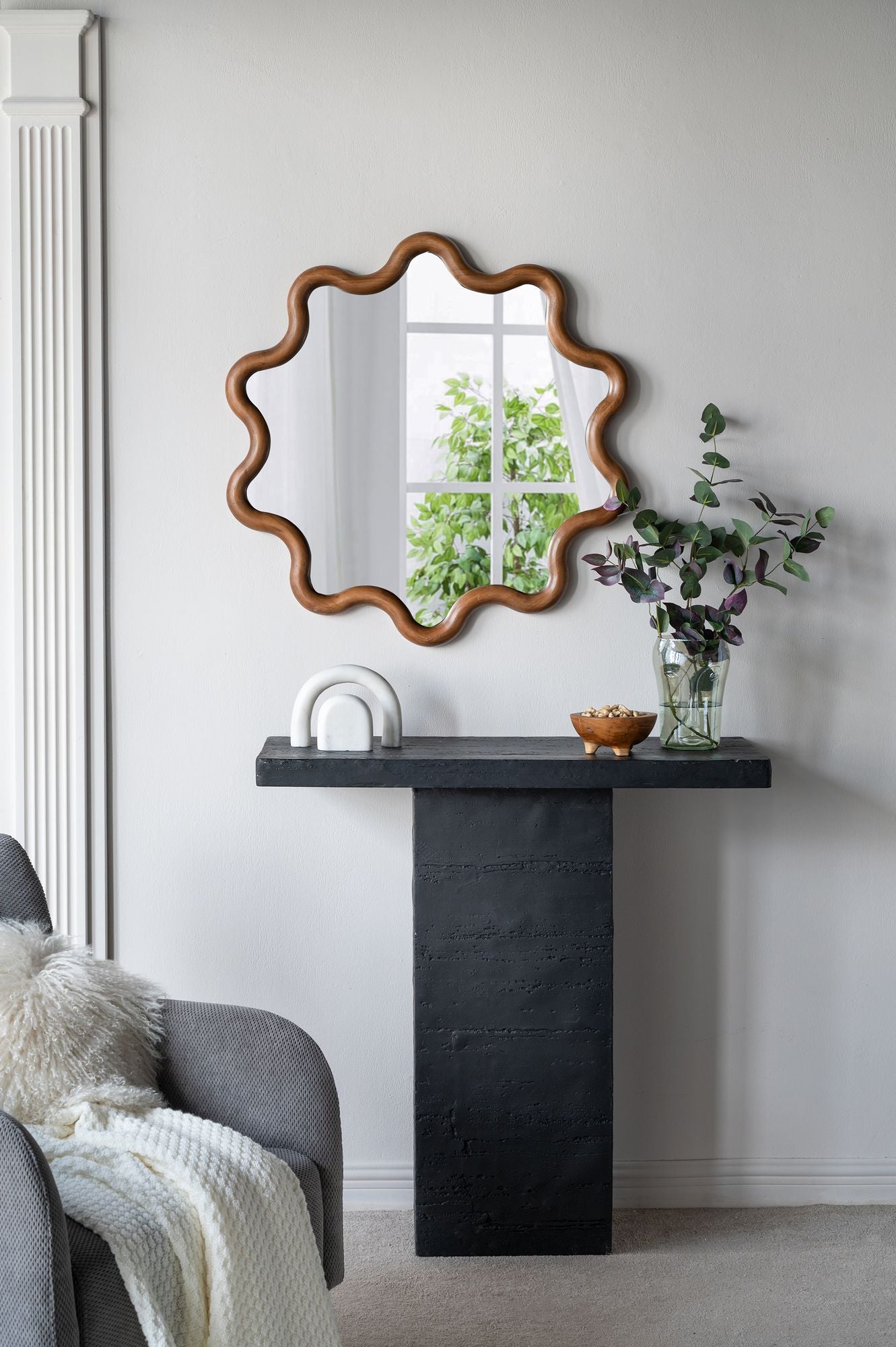 31" x 30" Wooden Accent Mirror with Unique Frame, Wall Mirror for Living Room Bedroom Entryway image 3