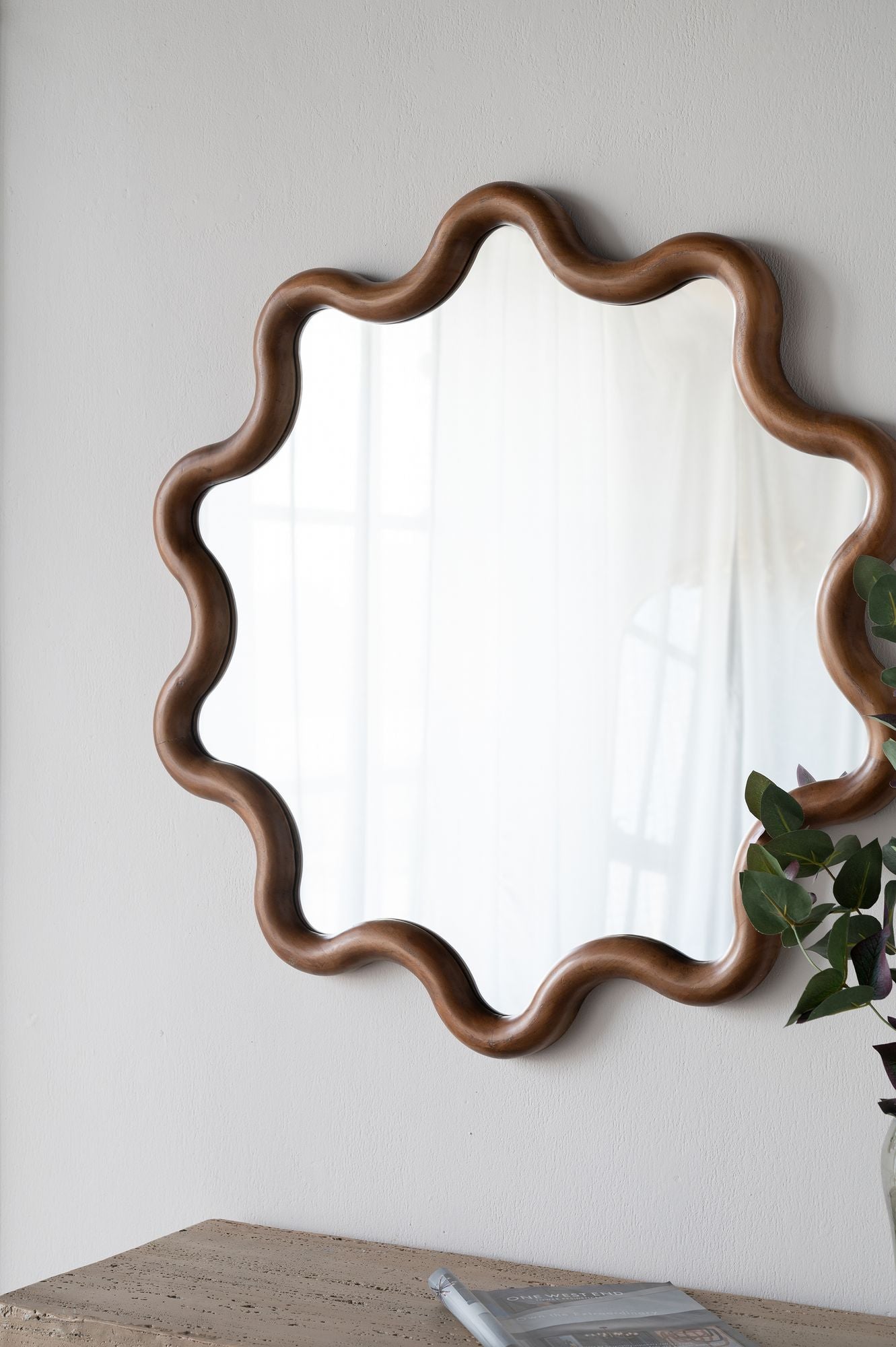 31" x 30" Wooden Accent Mirror with Unique Frame, Wall Mirror for Living Room Bedroom Entryway image 8