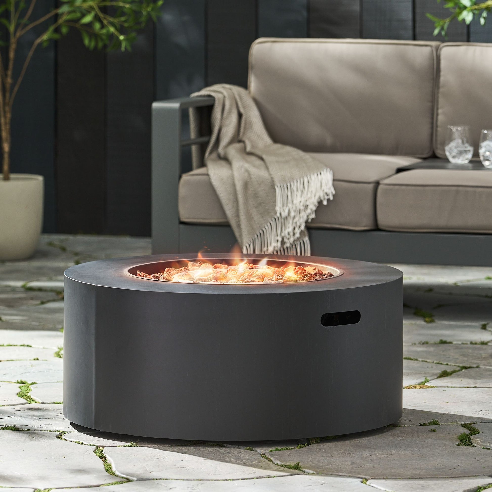 32" Patio 40,000 BTU Round Iron Propane Fire Pit, Dark Grey (Tank Cover not Included) image 5