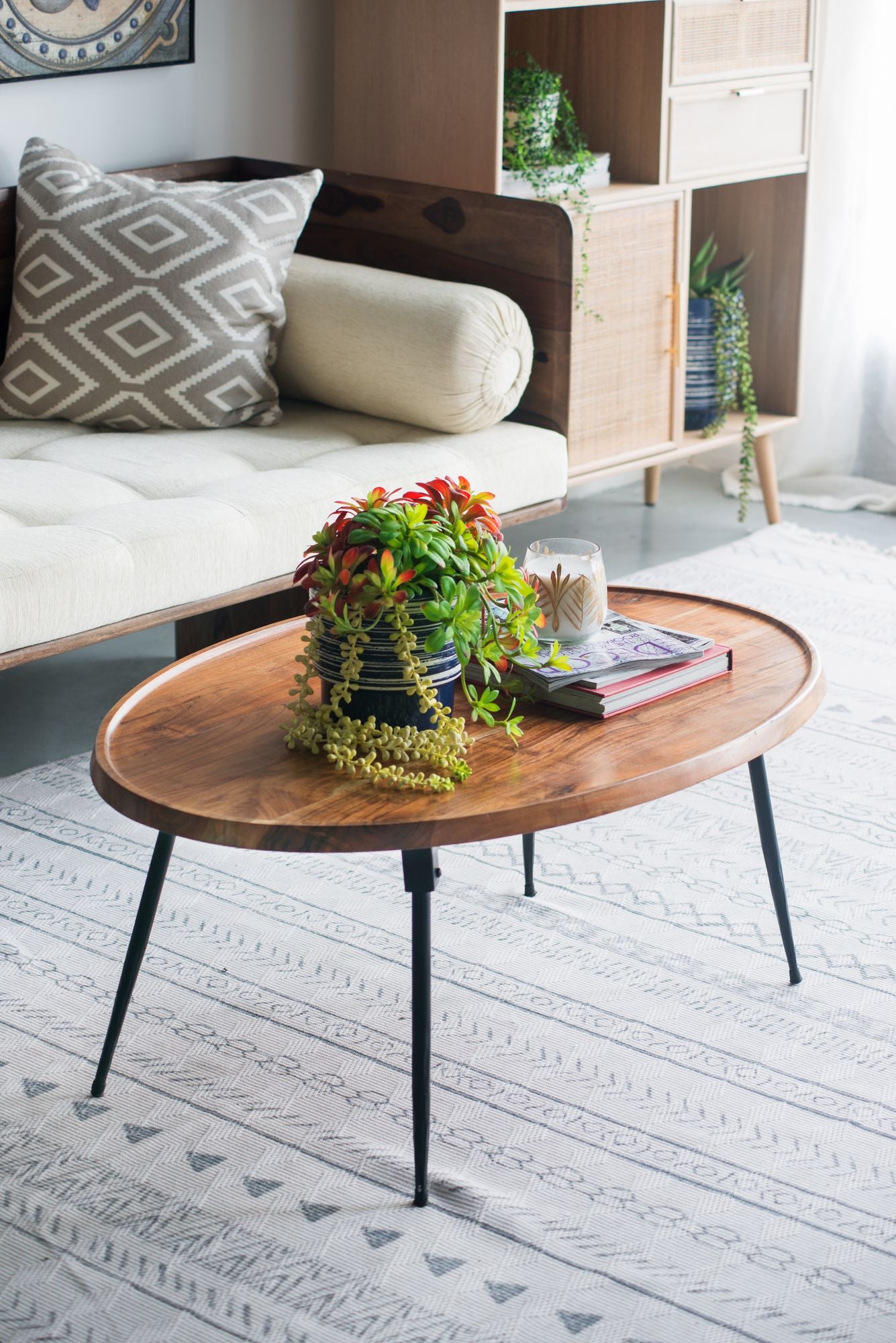 39x26x16" Oval Cofe Table image 1
