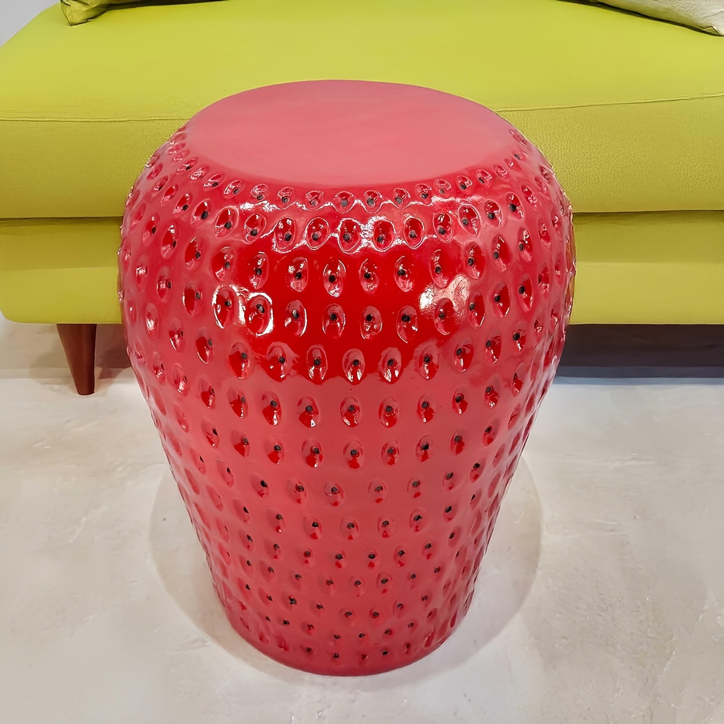 Strawberry Fruit Stool, 13.4"Oversized Resin Stool, Side Table, Home Decor Plant Stand Garden Indoor Outdoor Decorations, Multi-Purpose Innovative Garden Furniture image 5