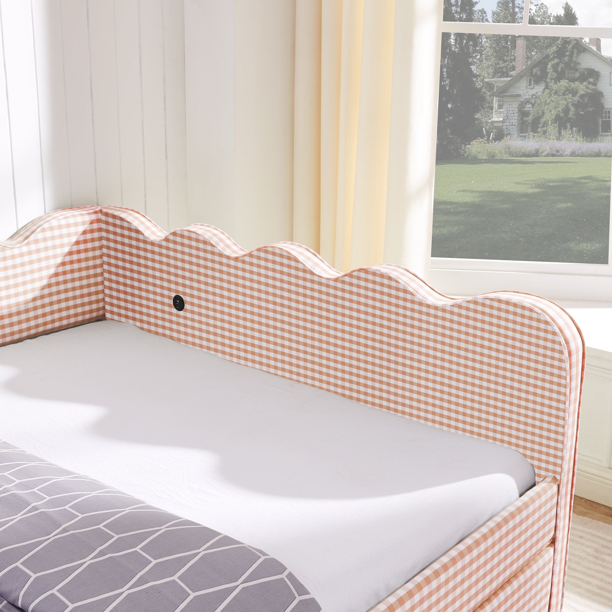 Queen Size Cozy Gingham Daybed with Two Storage Drawers, with USB Port and Adorable Wave Shaped, Linen Fabric image 6