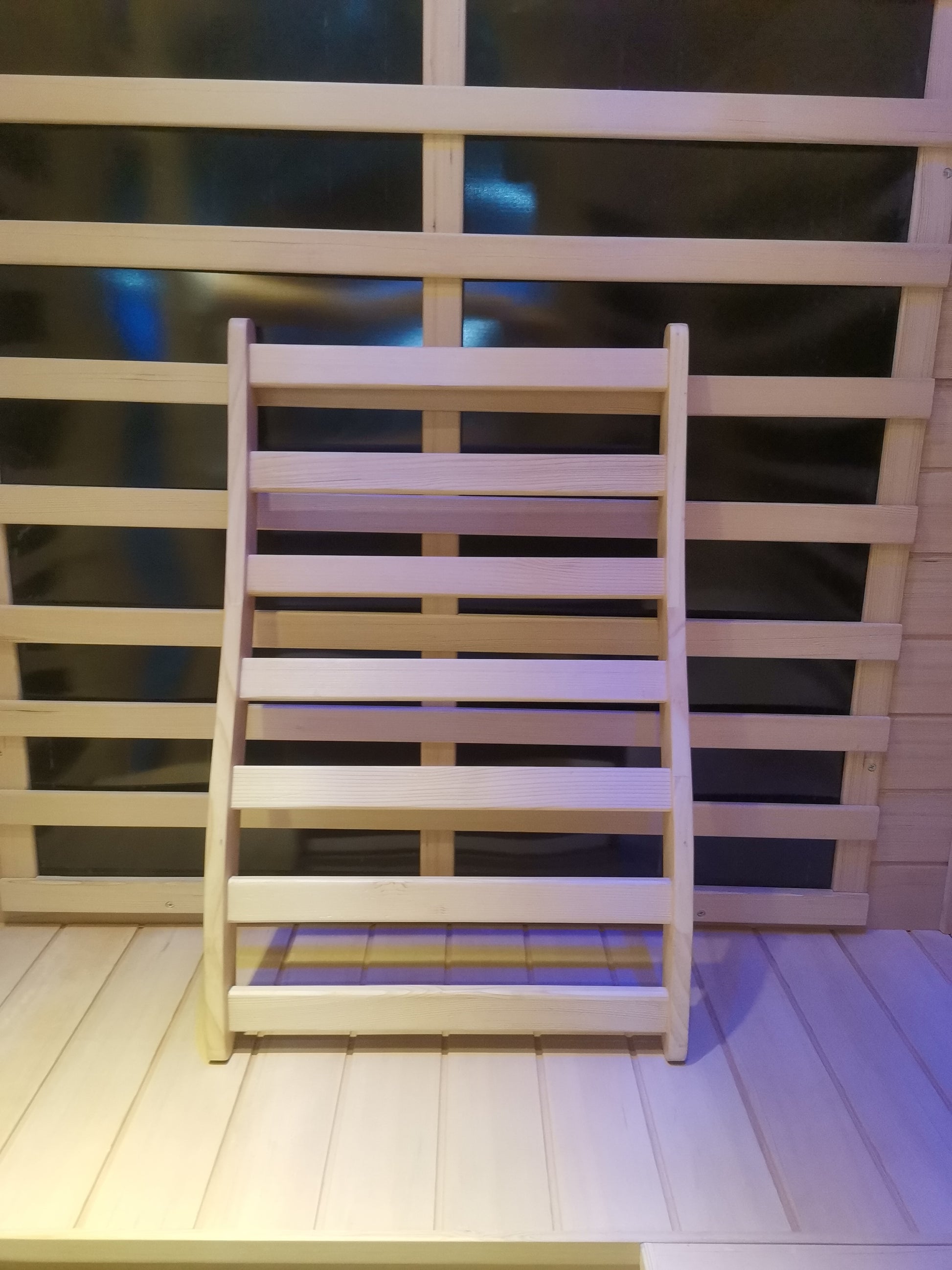 Hemlock wide flat grid sauna room backrest image 8