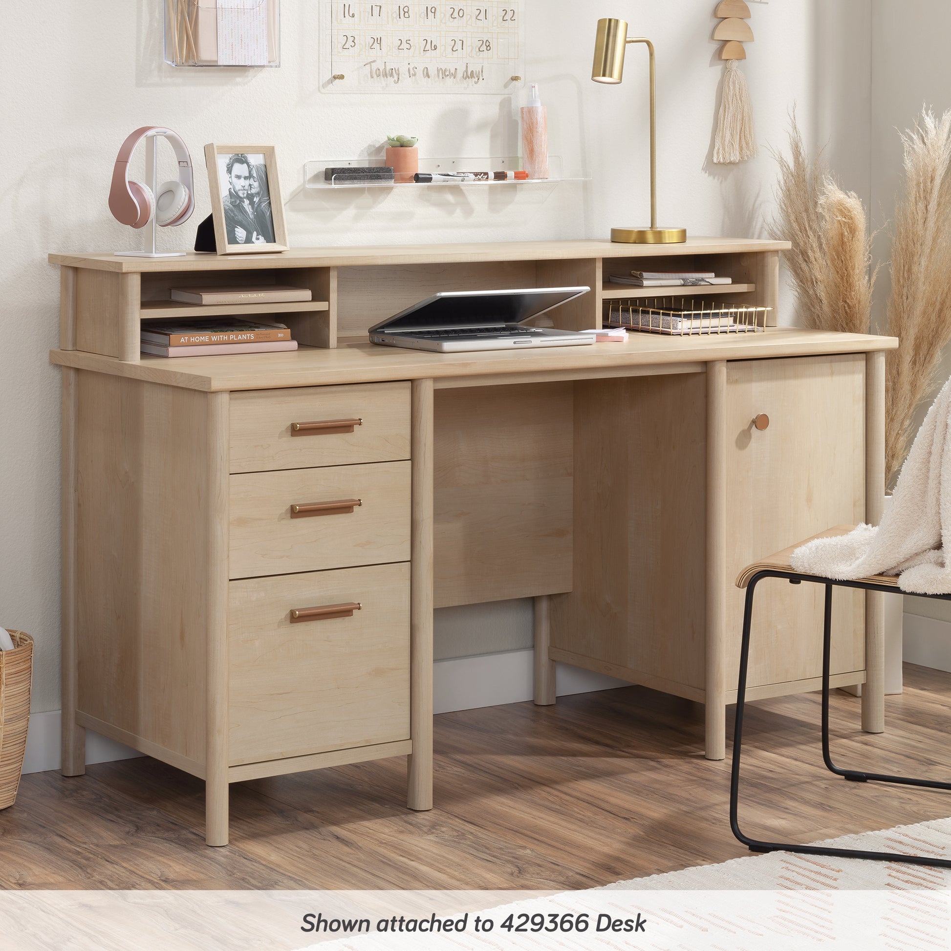 Hutch with Storage Cubbyholes, Maple finish image 2