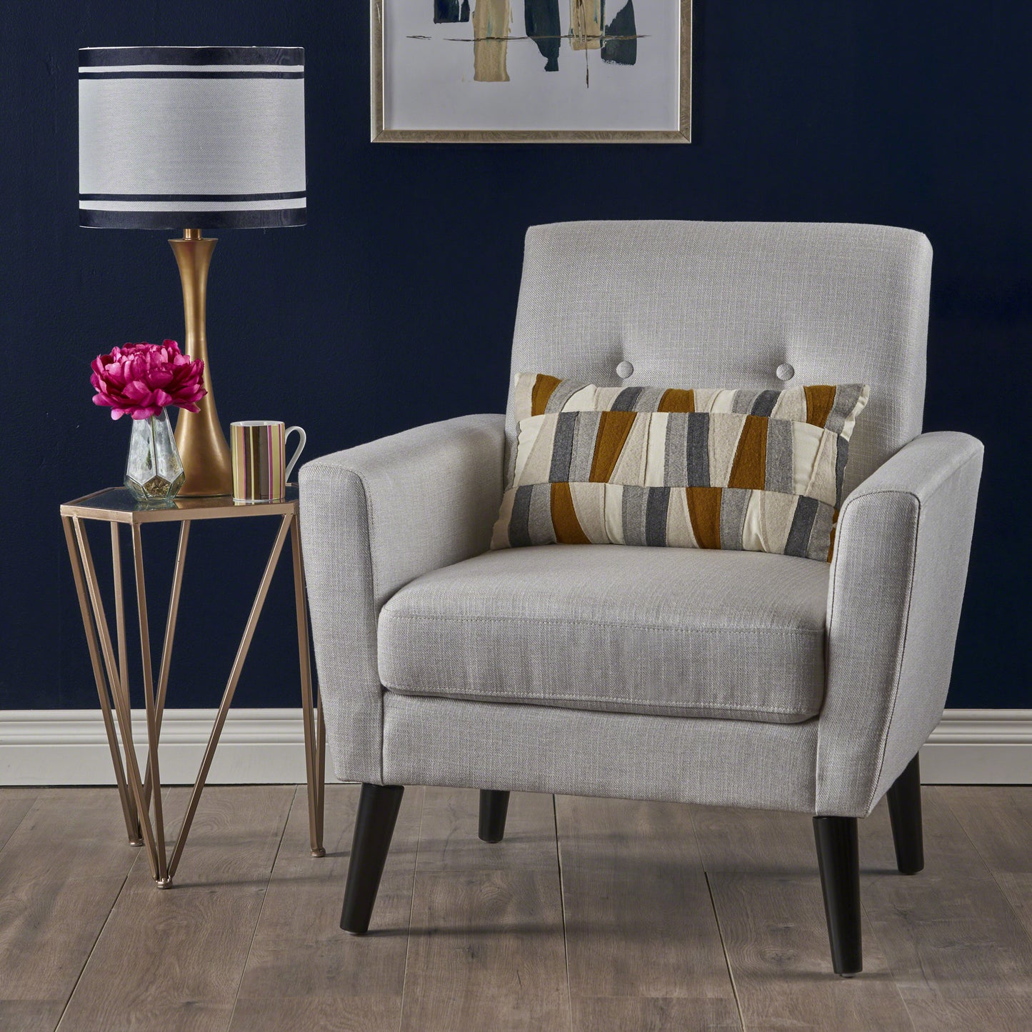 CLUB CHAIR image 1