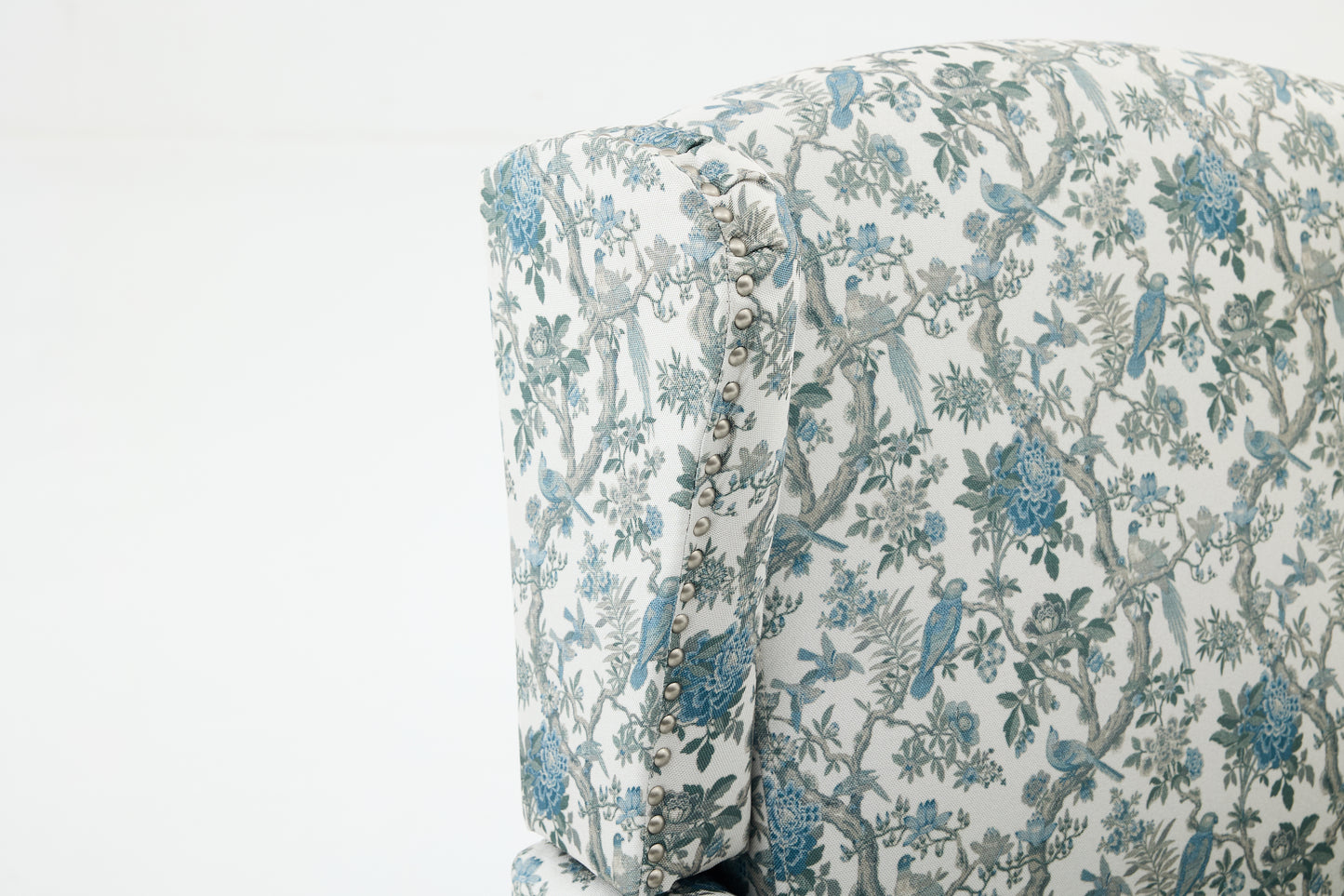 Modern Accent Chair with Retro Wood Legs, Comfy Upholstered Armchair, Floral Design Single Sofa Chair for Living Room Bedroom Office - Blue Bird image 12