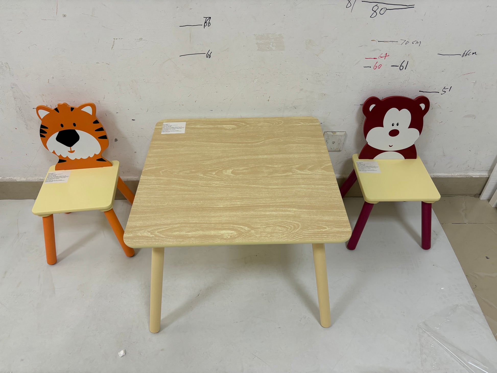 Kids Table and 2 Chairs Set, 3 Pieces Toddler Table and Chair Set, Wooden Activity Play Table Set (Bear&Tiger) image 2
