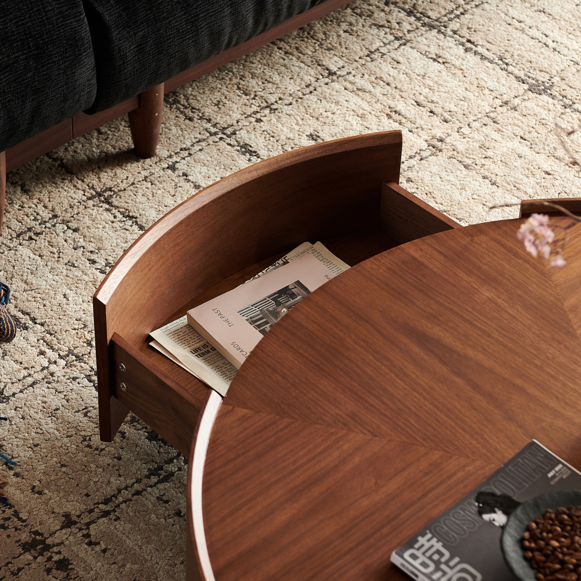 35.4-inch coffee tables, circular walnut design, suitable for living rooms, walnut material, suitable for bedrooms, living rooms, and offices image 7