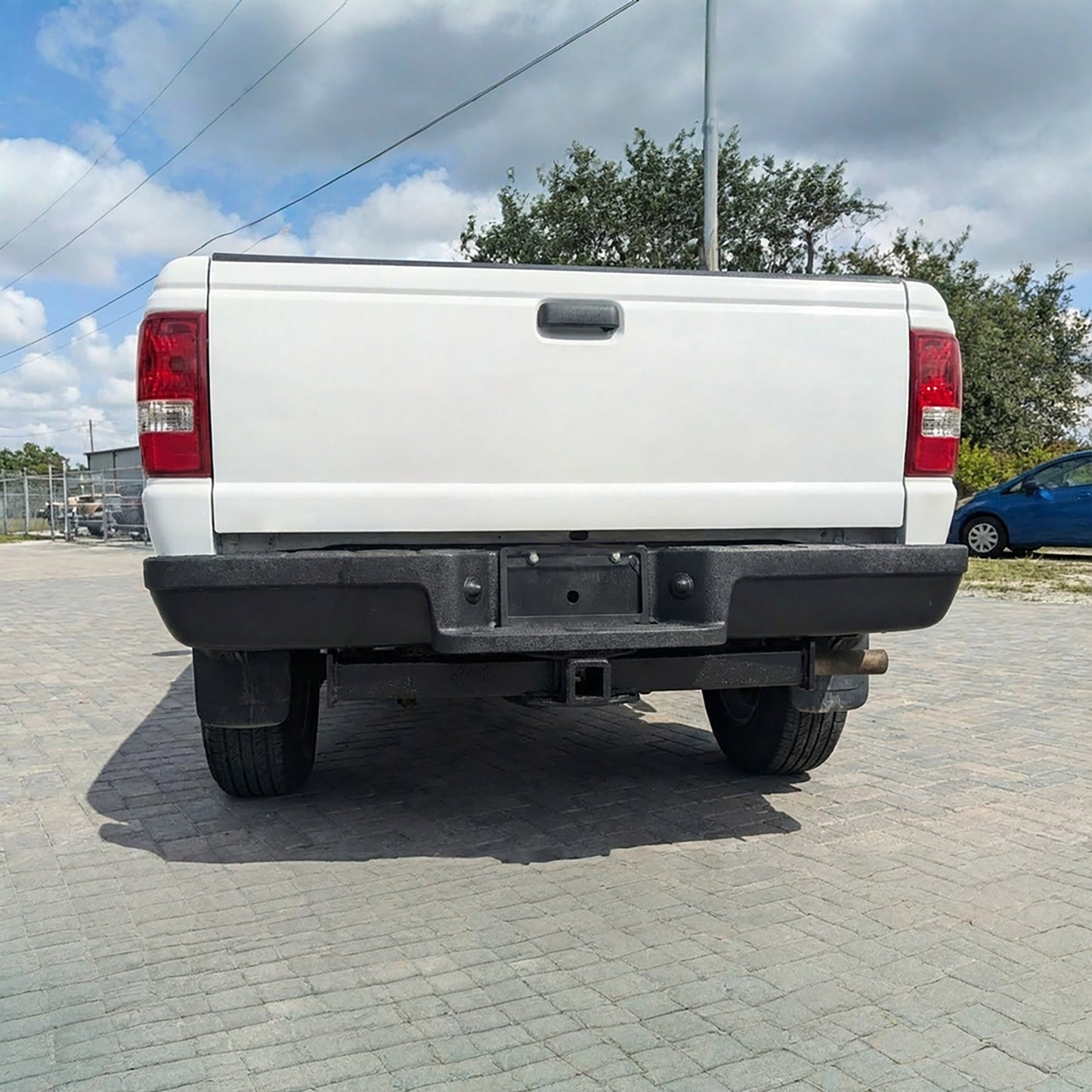 Black Class 3 Tow Trailer Hitch 2 Inch Receiver Compatible with 1983-2011 Ford Ranger / 1994-2009 Mazda B2300 B3000 B4000 Pickup image 3