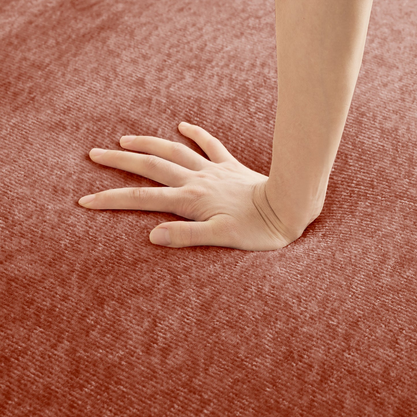 Harrison Ottoman Velvet-Red image 3