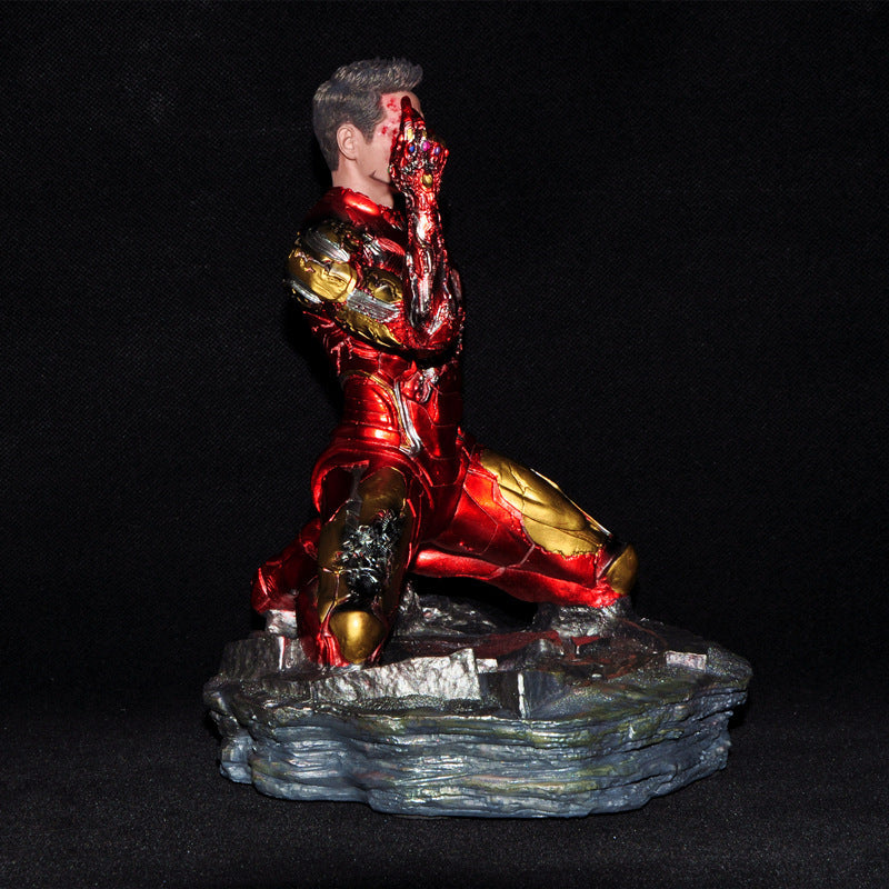 Avengers 4 GK Iron Man MK85 Battle Damaged Kneeling Snap Statue Figure Model