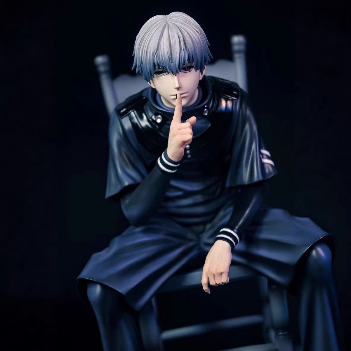 Chair Kaneki Ken Anime Figure Seated Pose Replaceable Dual Head Sculpt Desktop Model