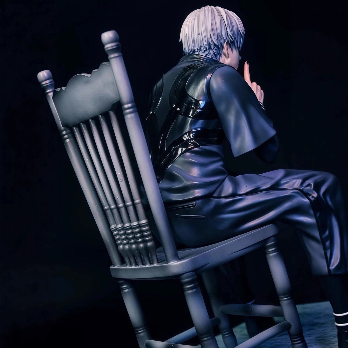 Chair Kaneki Ken Anime Figure Seated Pose Replaceable Dual Head Sculpt Desktop Model