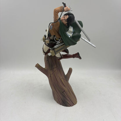 Attack on Titan Figure Tree Stump Ice Hange Levi Tree Trunk Standing Battle Scene Model