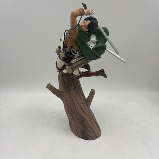 Attack on Titan Figure Tree Stump Ice Hange Levi Tree Trunk Standing Battle Scene Model