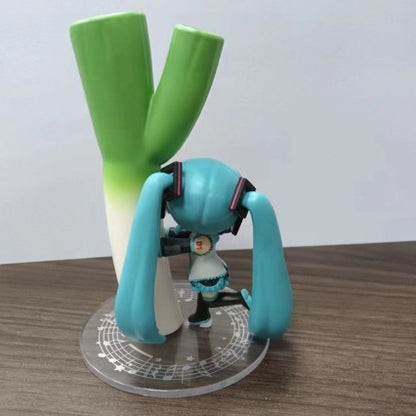 Hatsune Miku Holding Scallion Anime Figure Ornament Gift Chinese