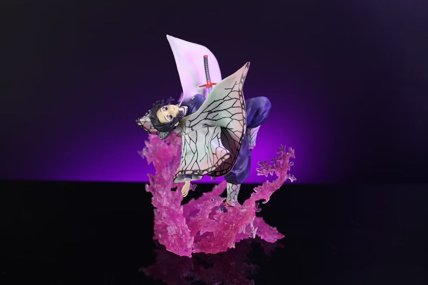 Demon Slayer GK Bloodthirsty Nezuko Flying Pose Butterfly Shinobu Scene Anime Figure Model Desktop
