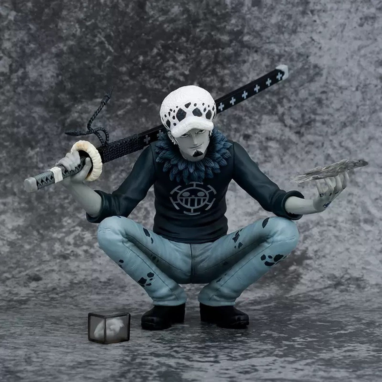 One Piece Trafalgar Law Squatting Pose with Sword Figure Boxed