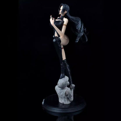 SH One Piece Large GK Handcrafted Hancock Leather Jacket Boa Hancock Replaceable Statue Scene Model Boxed Figure Gift