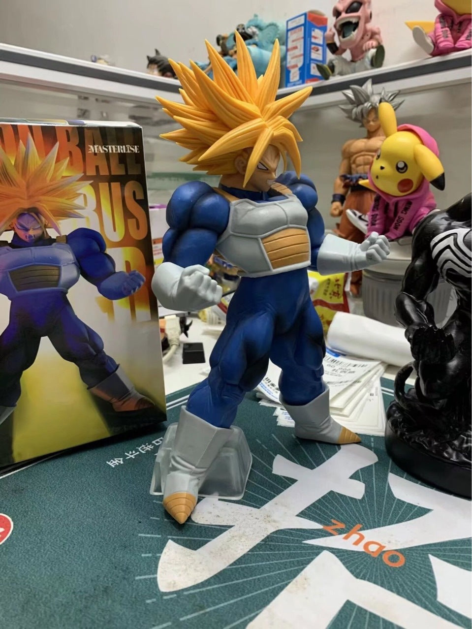 Dragon Ball Super Saiyan Muscle Trunks Ichiban Kuji Cell Trunks Figure Statue