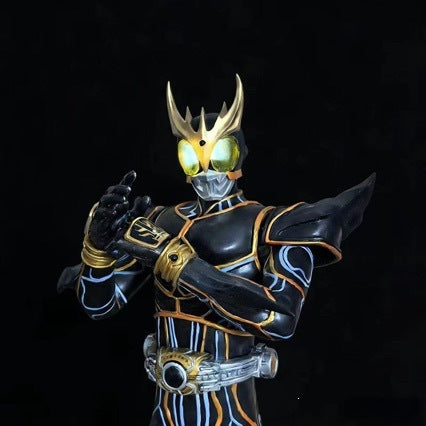 Anime Kamen Rider Ultimate Kuuga GK Figure Model Desktop Case Ornament Gift