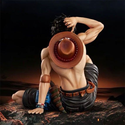 One Piece Portgas D. Ace Figure, Wounded, Sitting, Desktop Model