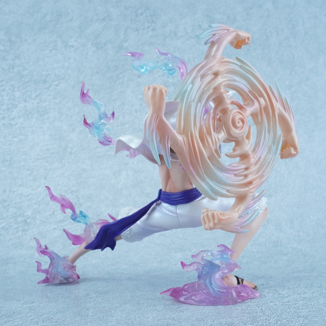 SH One Piece Swinging Arm Rotating Nika Luffy Anime GK Model Figure Statue