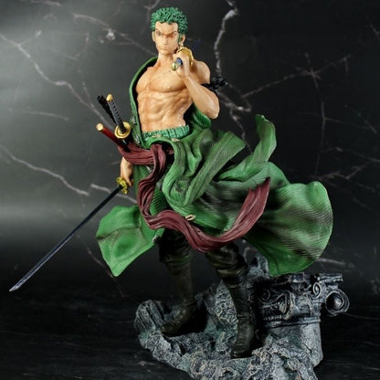 One Piece Warlord Mihawk Zoro Anime GK Model Figure Statue