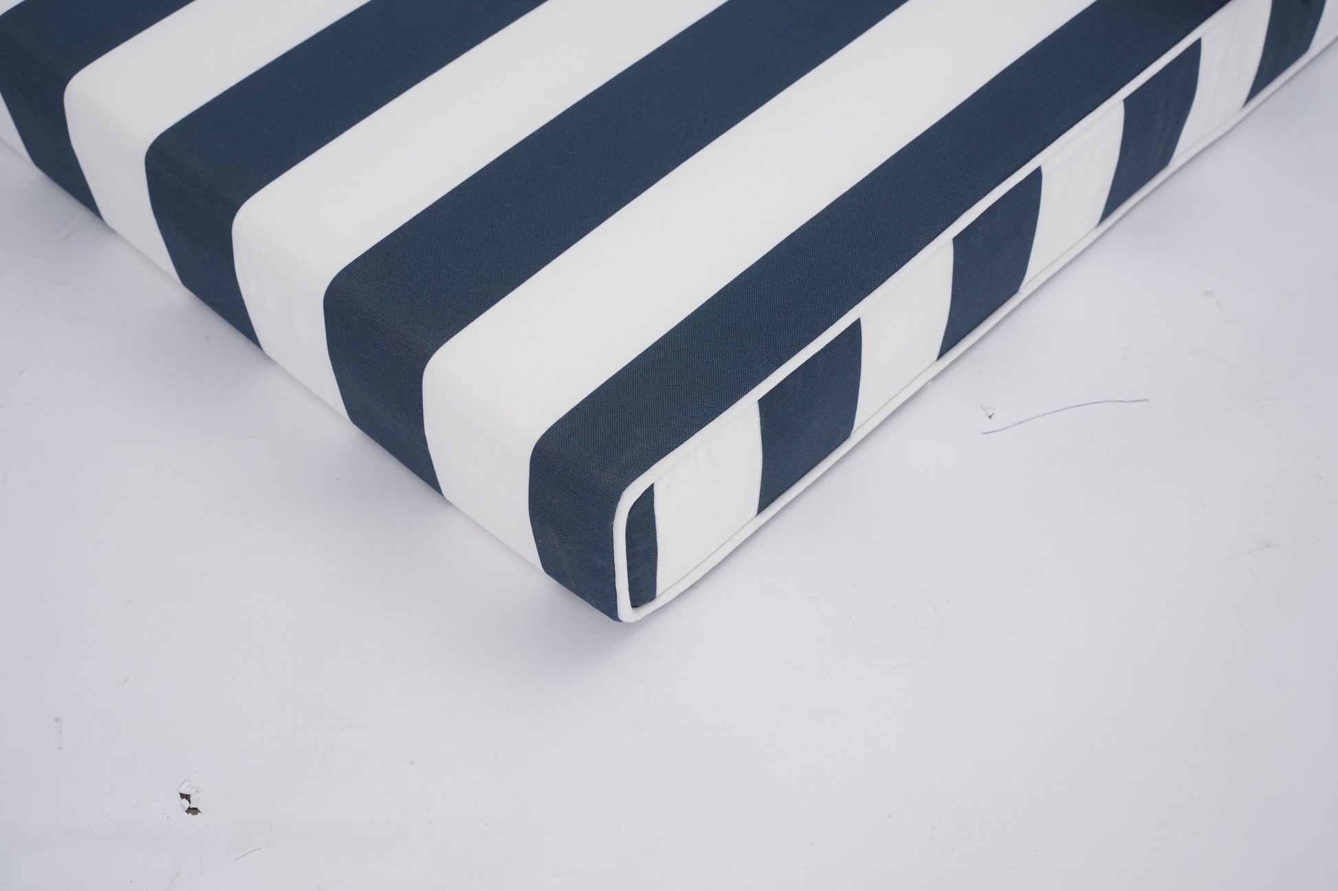 Outdoor Chaise Lounge Cushions Set of 2, 75"x24"x4" Patio Lounge Chair Cushions with Removable Covers, Waterproof Replacement Cushions for Outdoor Furniture, Poolside, Lawn-NavyBlue/White Striped image 5