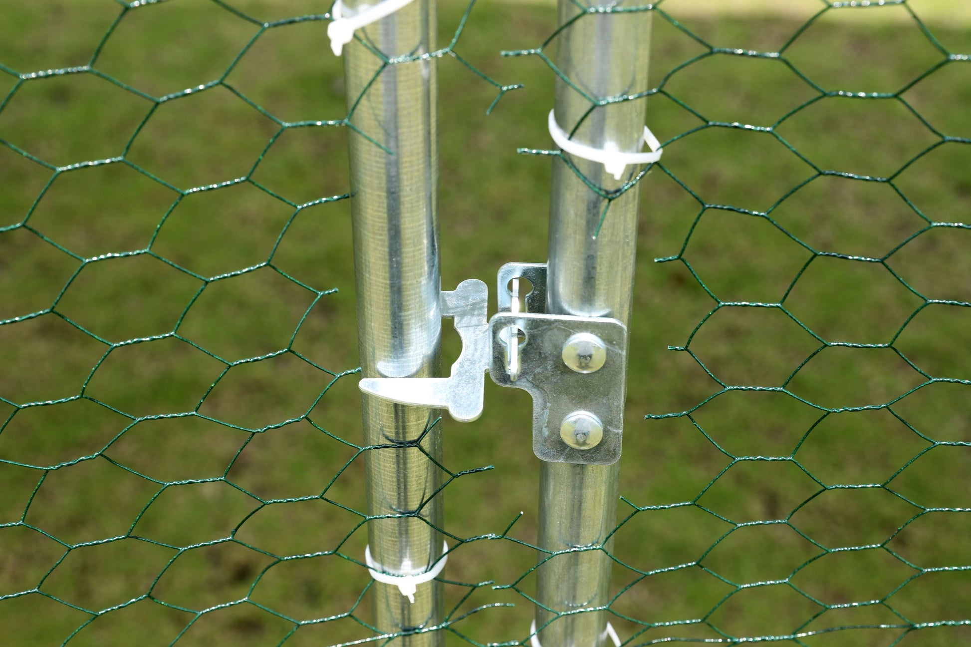 One rooms big size metal chicken coop upgrade three support steel wire impregnated plastic net cage, Oxford cloth silver plated waterproof UV protection, duck chicken rabbit image 2