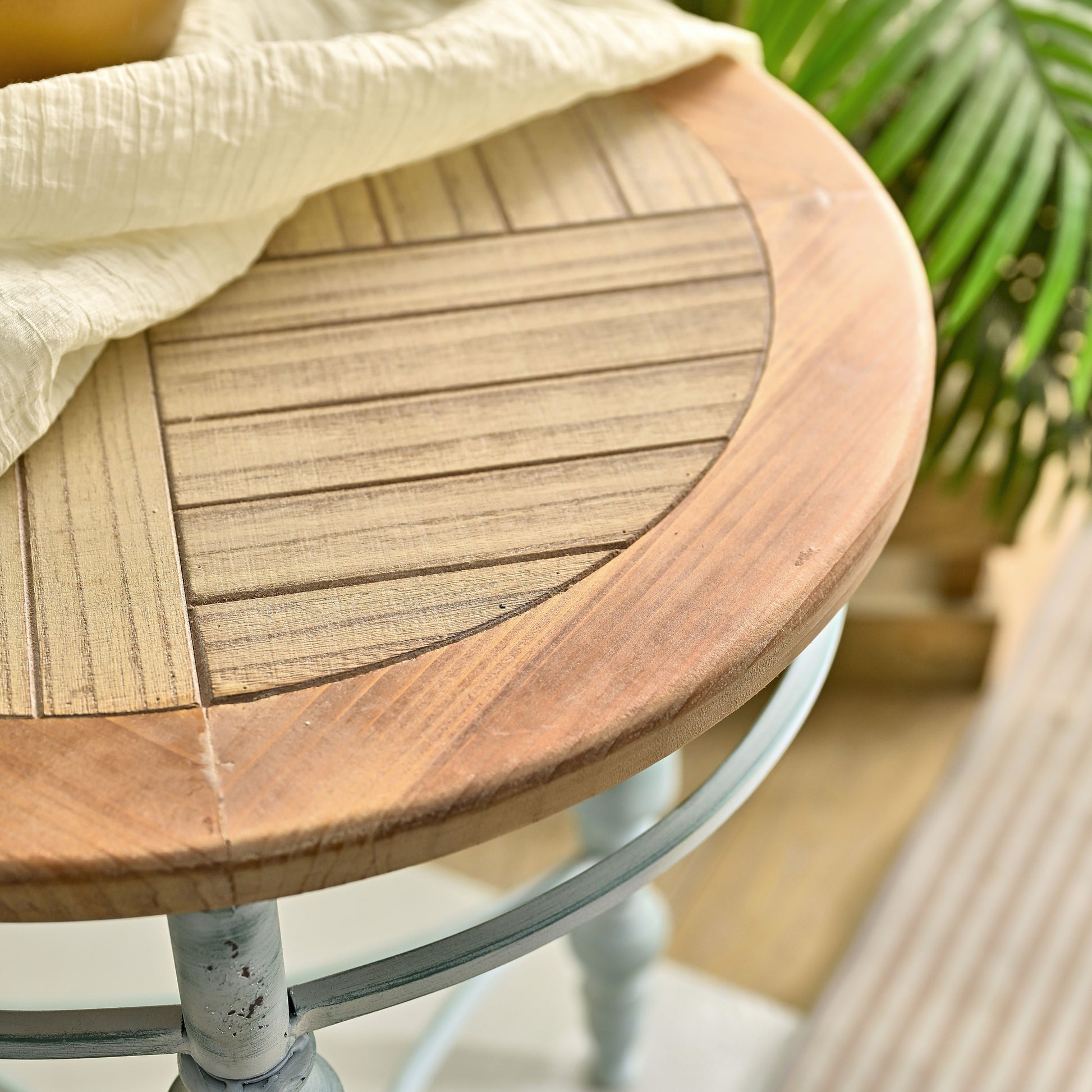 Easy Assembly 20.08" Accent Rustic Wooden Carved Coffee Table, Round Wooden Top Metal Leg Round End Table For Living Room image 8